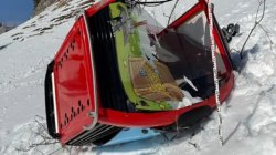 One killed as ski gondola crashes down mountain at Swiss resort