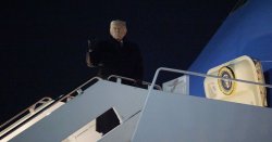Trump's Air Force One plane to Davos returns to Washington due to electrical issue