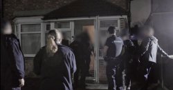 Moment suspected people smuggling gang is snared by police - in London