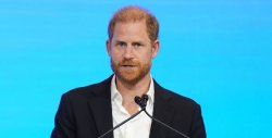 Prince Harry admits feeling 'lost, betrayed and powerless' in incredibly emotional speech