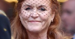 Fergie flees Alpine hideaway after being exposed: 'She wants to breathe'