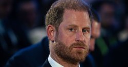 Royal Family LIVE: Prince Harry's 'big gesture' risks 'same pattern' in 'messy fallout'