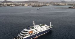 Brit holiday hotspot fears becoming 'Covid 2.0' ground zero as hantavirus ship approaches