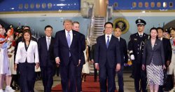 Trump meets Xi LIVE: China visit starts with 'humiliation' after landing in Beijing
