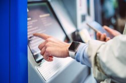 Savings and bonds accounts hit 4.7% 'best rates in year' expert lists accounts