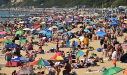 Exact date UK weather maps turn orange as temperatures hit sweltering 27C