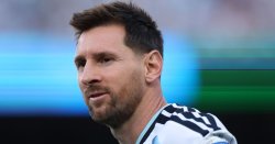 TV presenter forced to resign over huge live World Cup error