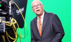 The Bear Season 5 guest star Tom Skilling's life, TV career and 'disgraced' brother