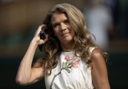 Wimbledon's Annabel Croft says 'we were naive' in emotional admission about late h<b class='text-danger'>usb</b>and
