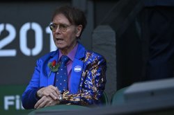 Cliff Richard devastated as 'wonderful friend' dies after harrowing health battle