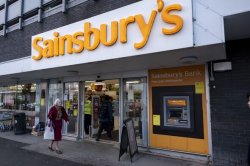 Sainsbury’s confirms huge new £5bn deal - impacts milk, carrots and chicken