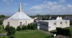Muslim leaders demand Cobra meeting after five injured near Edinburgh mosque