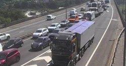 M4 traffic LIVE: Drivers brought to a standstill as emergency services workers deployed
