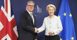 Huge Brexit betrayal after Starmer hands EU students £30,000 fee discount