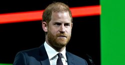 Prince Harry insider erupts as Buckingham Palace offer to stay 'withdrawn'
