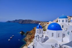 Greece holidaymakers warned after ‘fish that can bite your toes off’ spotted in sea